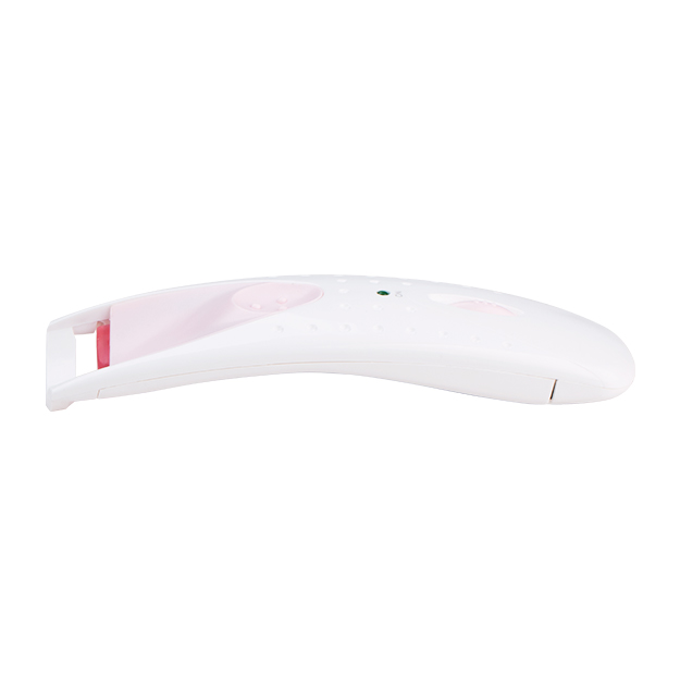 Heated Eyelash Curler - Image 3